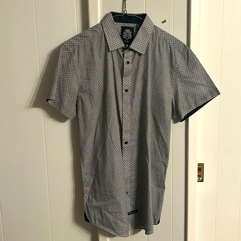 English Laundry Shirt Sleeve Button Up